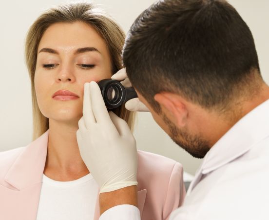 Immagine illustrativa della dermatologia per la prevenzione e il trattamento delle patologie della pelle
